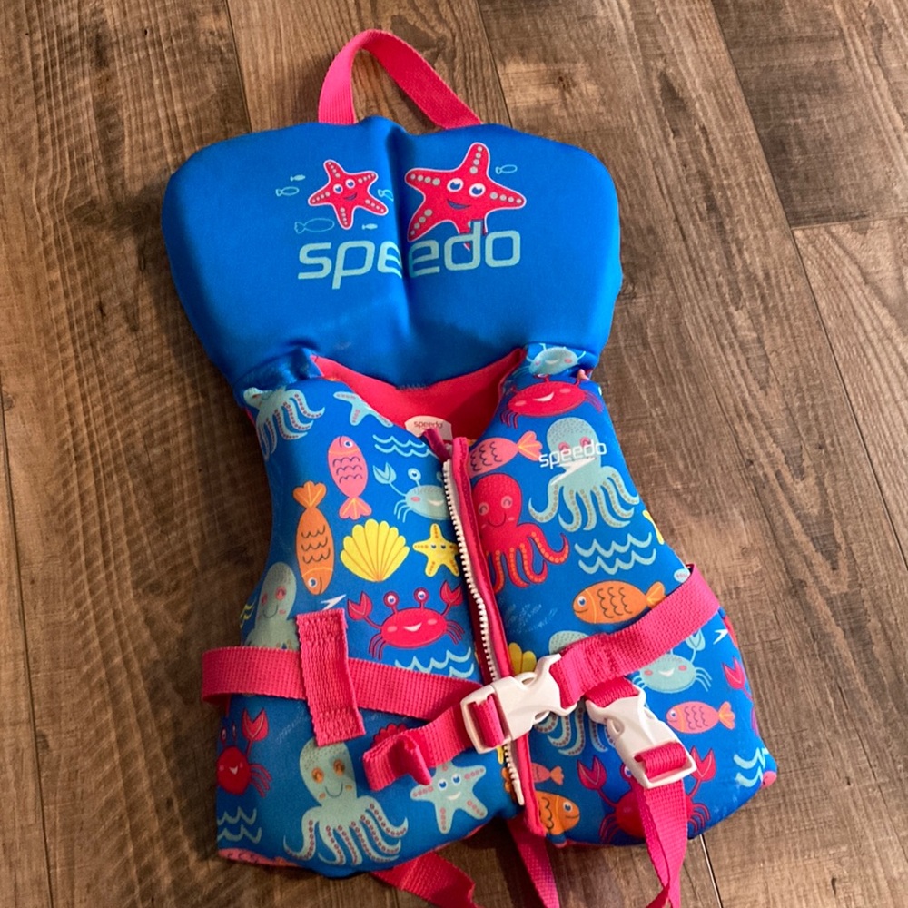 Speedo infant life jacket for under 30 lbs.